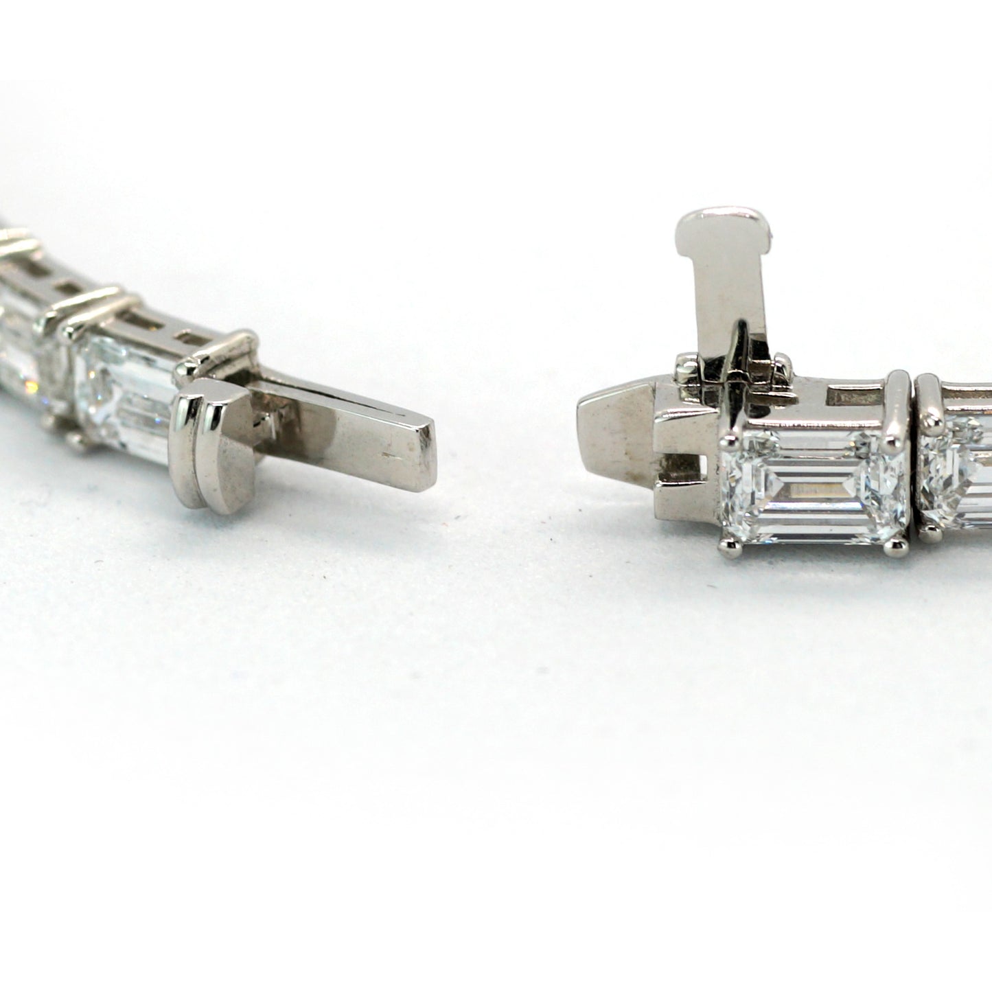 Tennis Chain Bracelet 6*4mm Width 14K Emerald Cut DIAMOND Lab Grown White Gold WG